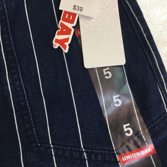 Unionbay Chloe Striped Shorts Blue White Juniors 5 - Picture 4 of 16